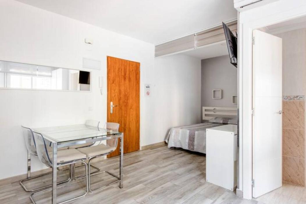 Center Studio Torremolinos Eksteriør billede